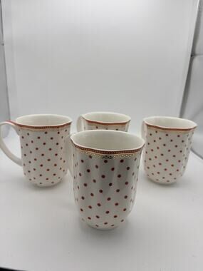 Grace Teaware White Red Dots Fine Porcelain 14 oz. Coffee Mugs Set of Four New